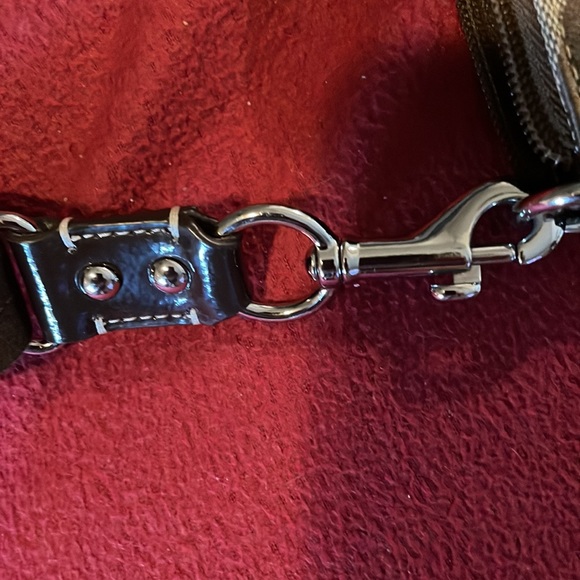 Coach Cross Body Bag - Picture 8 of 11